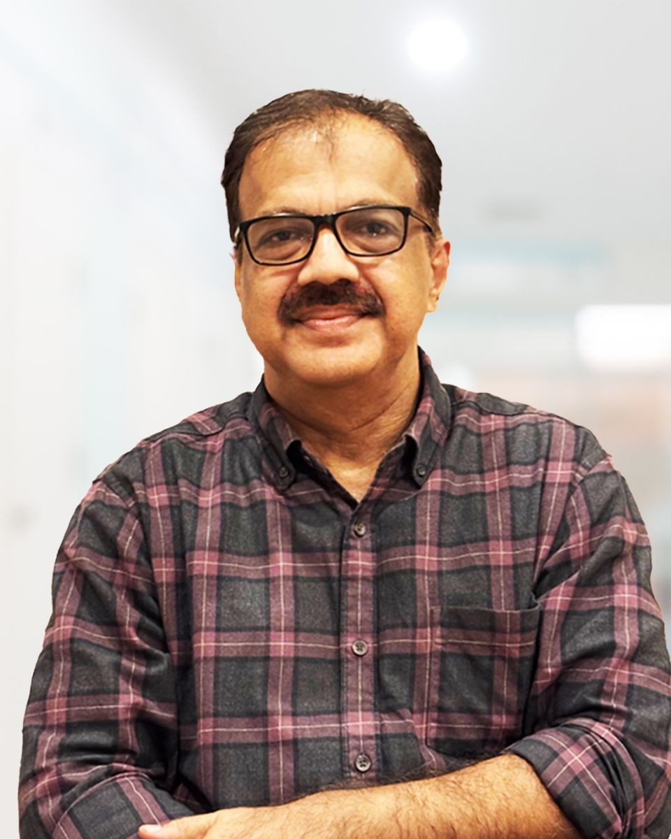 Dr.RAVINDRAN V