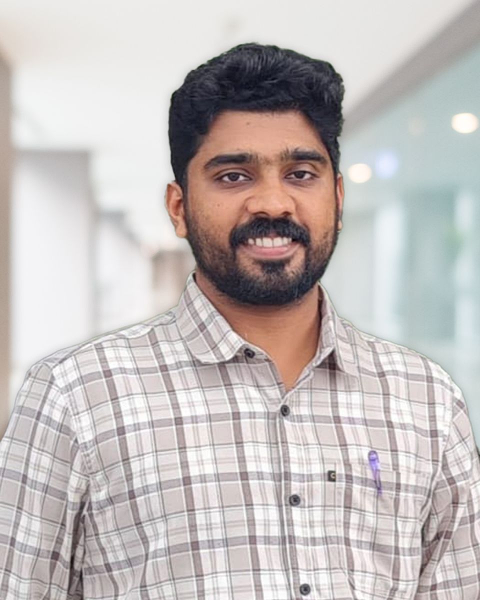 Dr. HAREESH M V